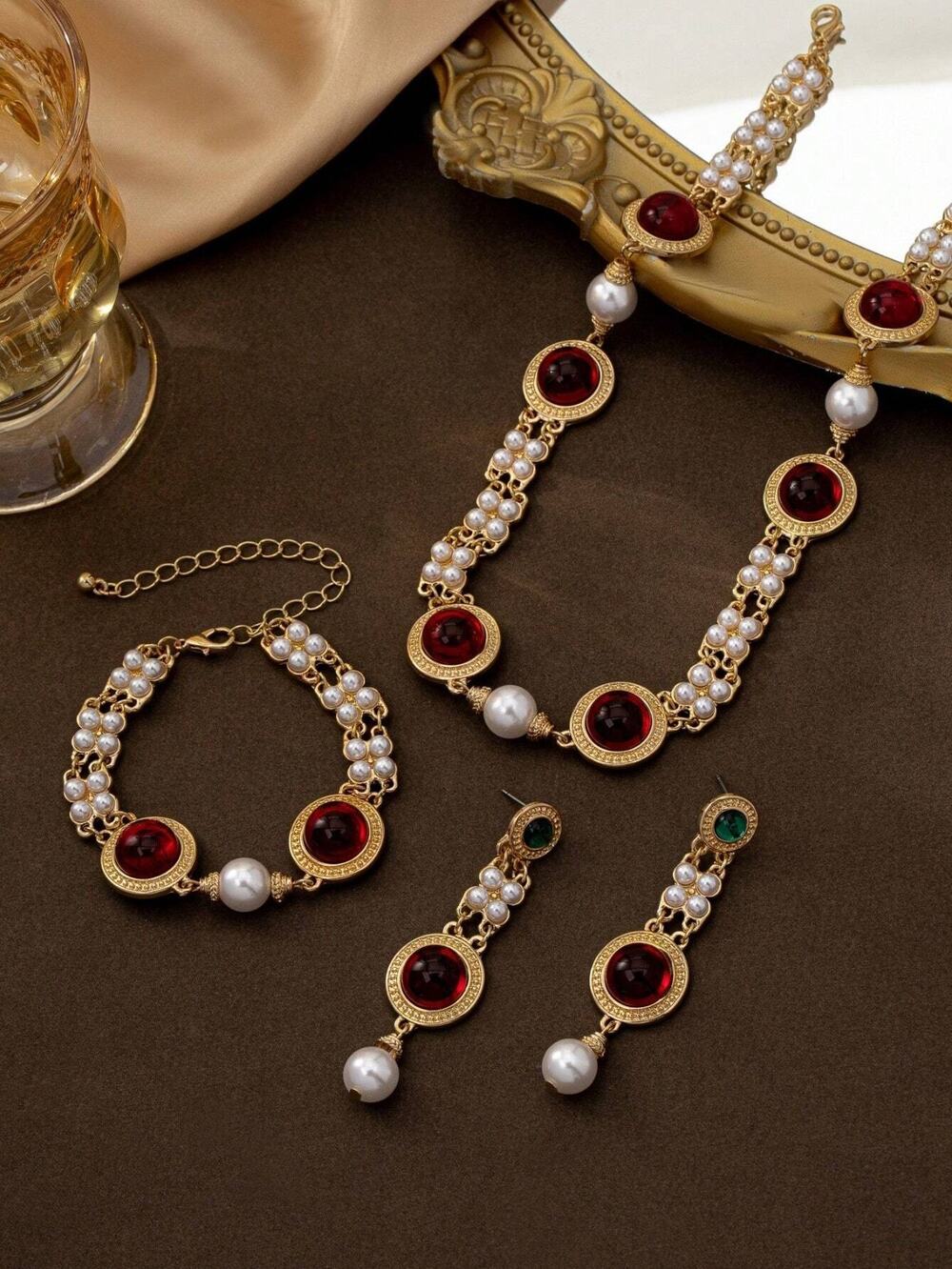 Vintage Gold Faux Pearl Ruby Jewelry Set Necklace Bracelet Earrings Luxury Women
